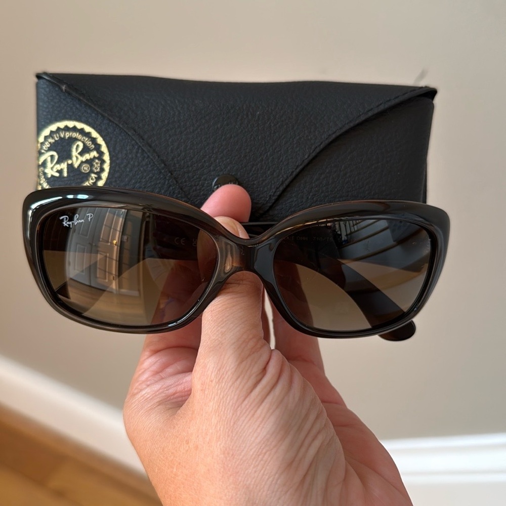 Ray-Ban Jackie Ohh Sunglasses